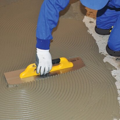 Hassan Dekor Seramik Malası 12×12 – Kapalı Plastik Saplı, Yay Çeliği, 40 cm